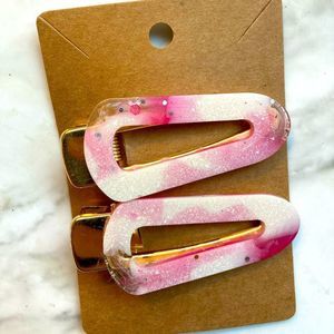 Pink & white barrette set